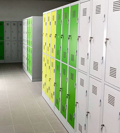 Půjčovna šatních skříní na stavbu – proč se vyplatí investovat do kvality